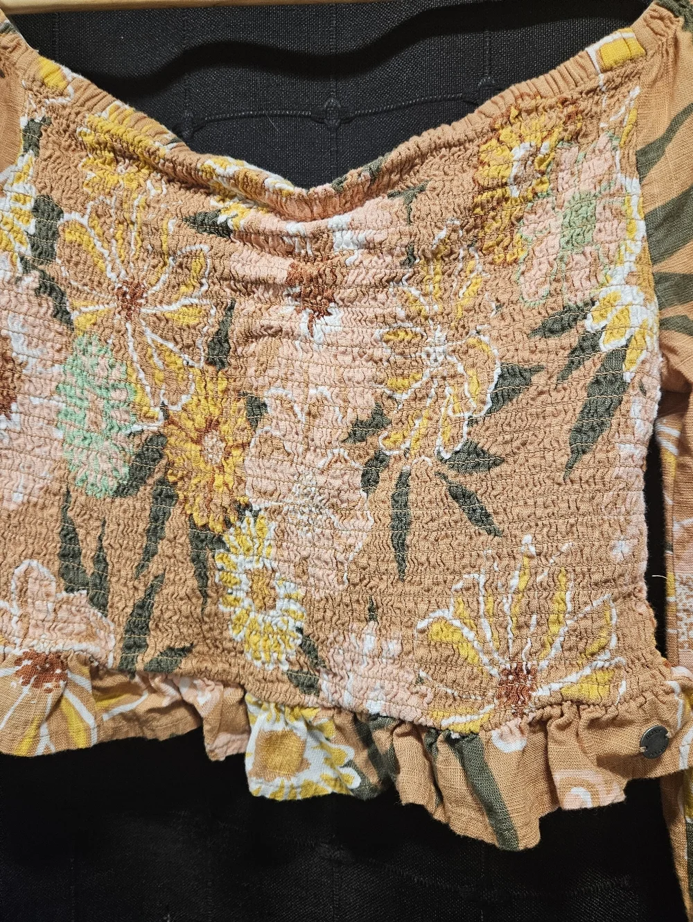 Roxy Floral Smocked Long Sleeve Crop Top - Picture 3 of 6